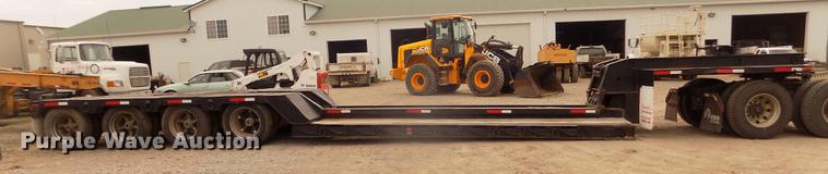 image for item DD2755 1984 Hyster lowboy equipment trailer