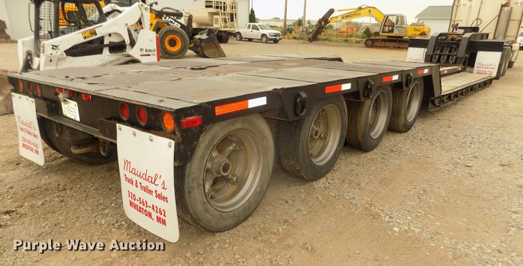 image for item DD2755 1984 Hyster lowboy equipment trailer