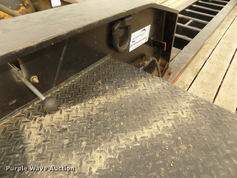 image for item DD2755 1984 Hyster lowboy equipment trailer