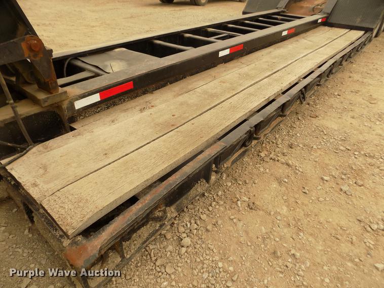 image for item DD2755 1984 Hyster lowboy equipment trailer