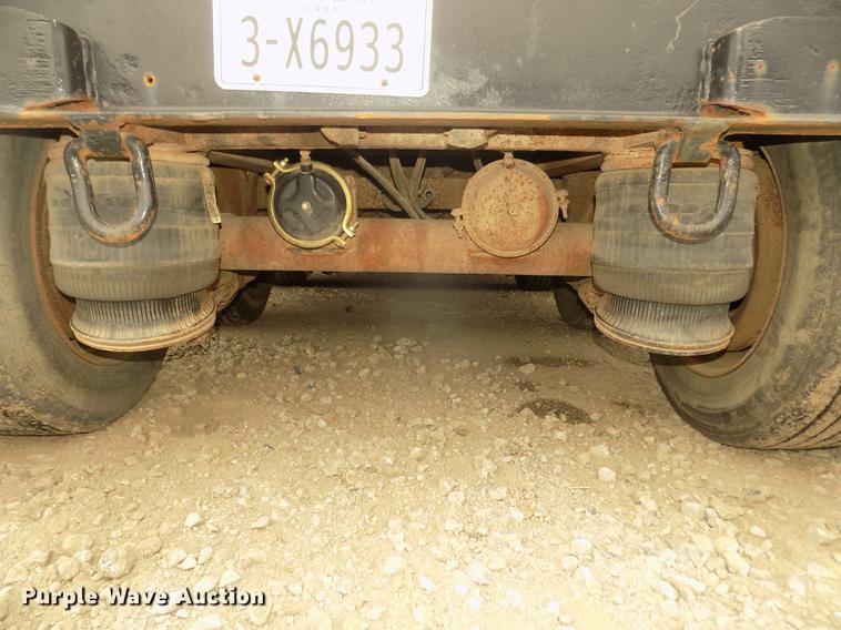 image for item DD2755 1984 Hyster lowboy equipment trailer