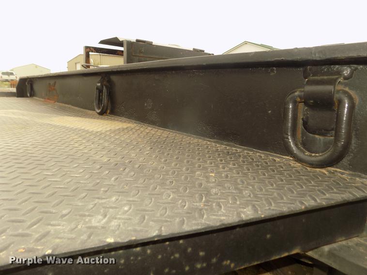 image for item DD2755 1984 Hyster lowboy equipment trailer