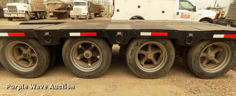 image for item DD2755 1984 Hyster lowboy equipment trailer