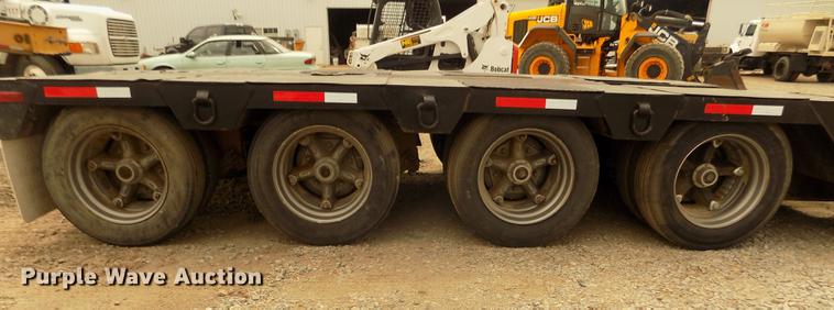 image for item DD2755 1984 Hyster lowboy equipment trailer