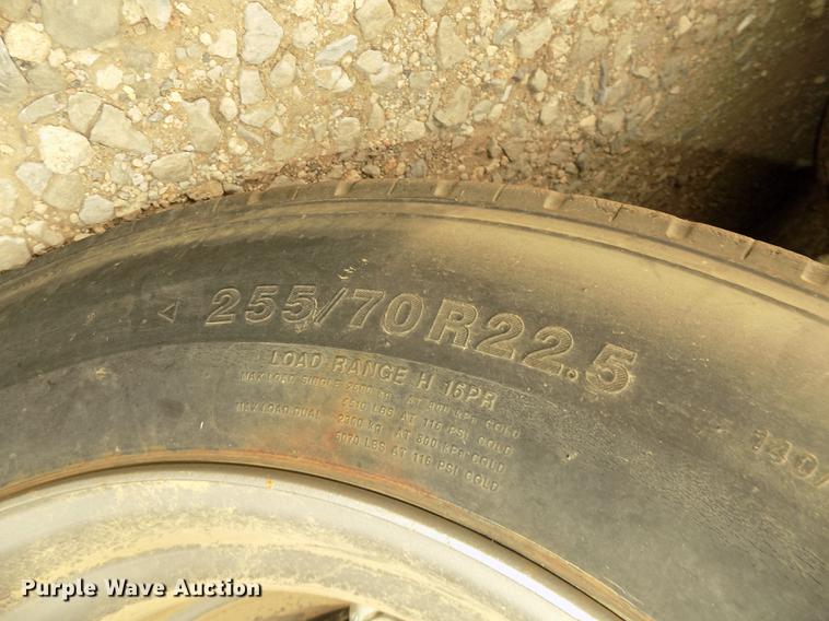 image for item DD2755 1984 Hyster lowboy equipment trailer