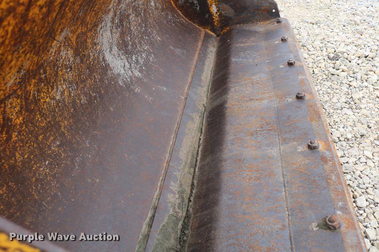 image for item DD4247 1995 JCB 210S backhoe