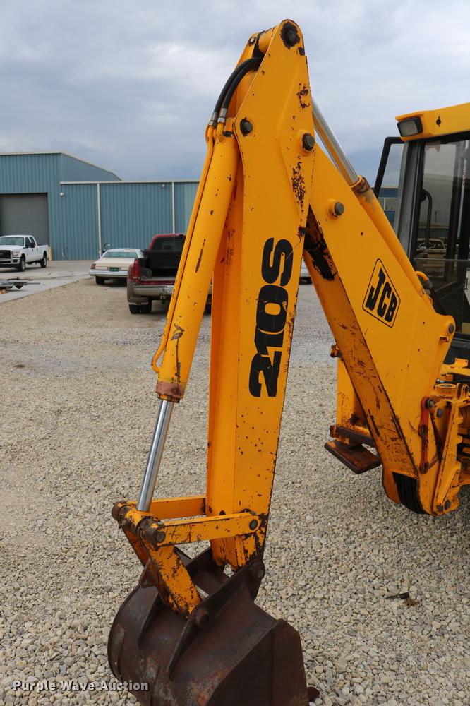 image for item DD4247 1995 JCB 210S backhoe