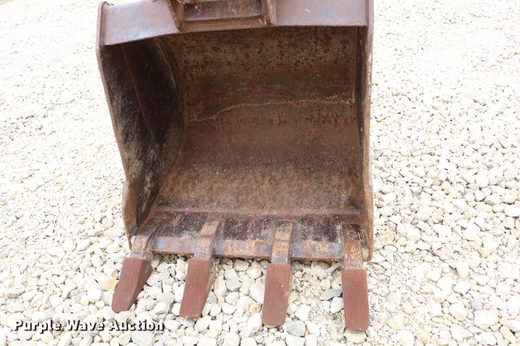 image for item DD4247 1995 JCB 210S backhoe