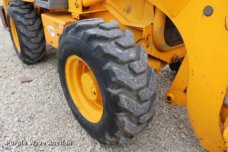 image for item DD4247 1995 JCB 210S backhoe