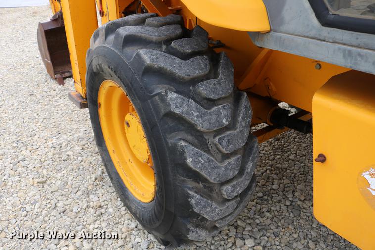 image for item DD4247 1995 JCB 210S backhoe