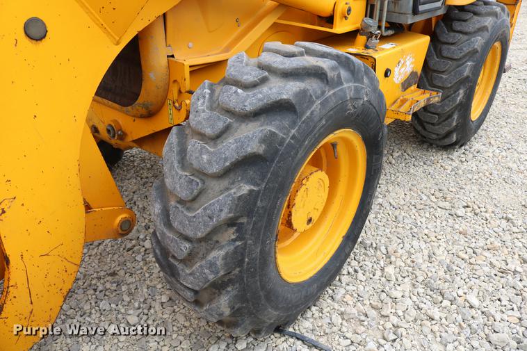 image for item DD4247 1995 JCB 210S backhoe