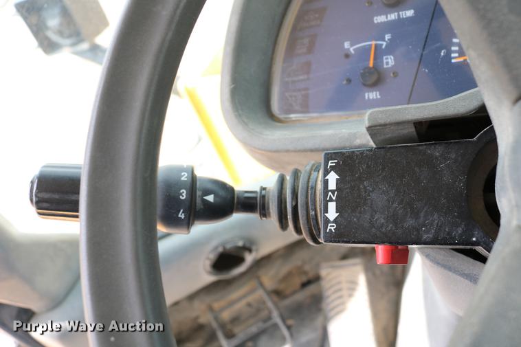 image for item DD4257 2000 New Holland LW190 wheel loader