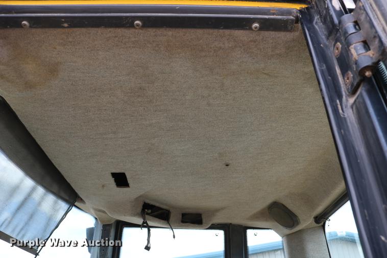 image for item DD4257 2000 New Holland LW190 wheel loader