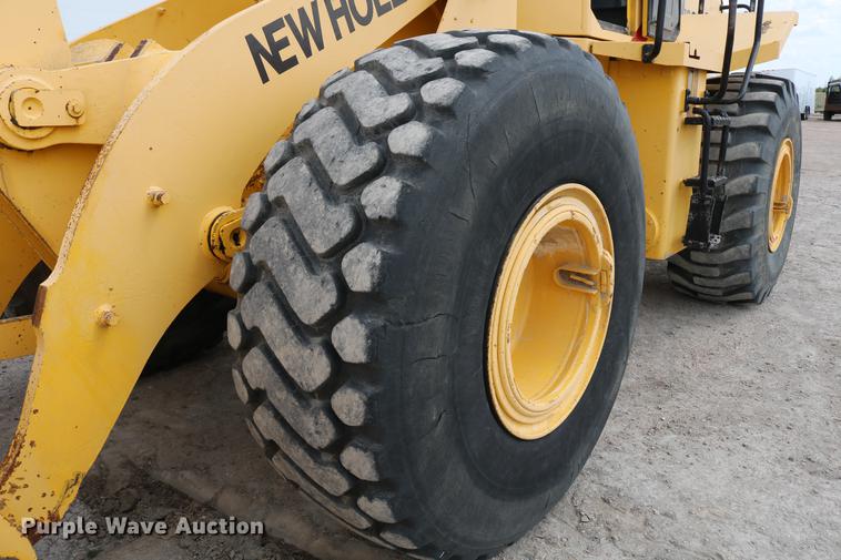 image for item DD4257 2000 New Holland LW190 wheel loader