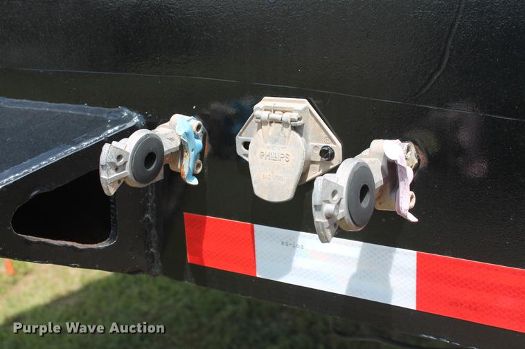 image for item DD4966 2005 Nuttall 460LB drop deck equipment trailer