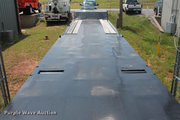 image for item DD4966 2005 Nuttall 460LB drop deck equipment trailer