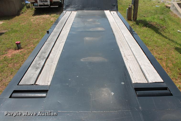 image for item DD4966 2005 Nuttall 460LB drop deck equipment trailer