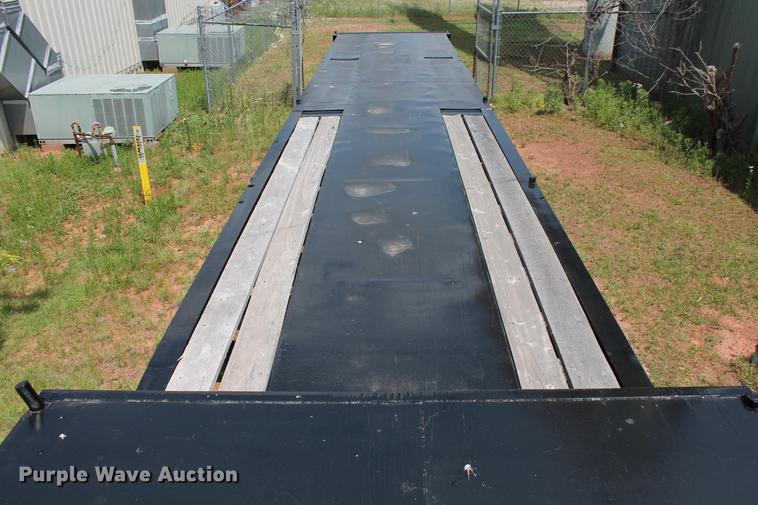 image for item DD4966 2005 Nuttall 460LB drop deck equipment trailer