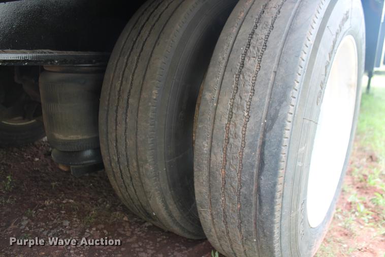 image for item DD4966 2005 Nuttall 460LB drop deck equipment trailer