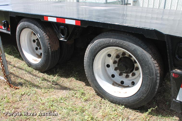 image for item DD4966 2005 Nuttall 460LB drop deck equipment trailer