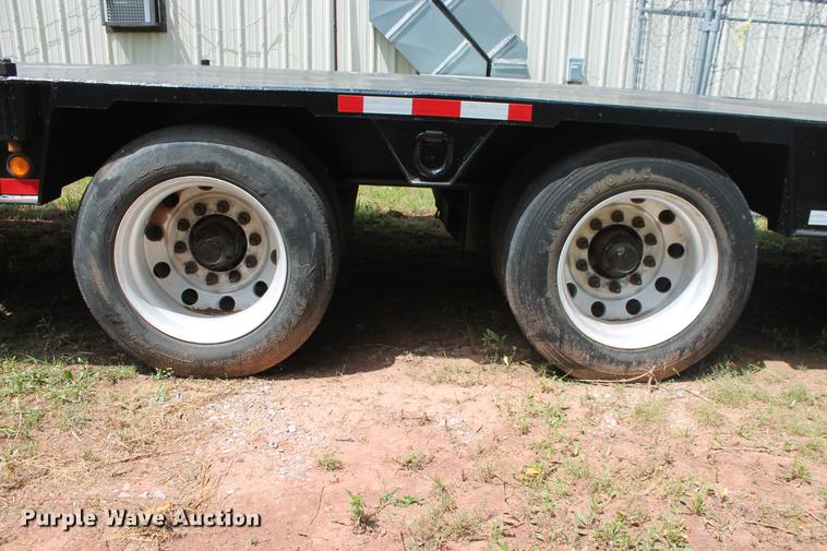 image for item DD4966 2005 Nuttall 460LB drop deck equipment trailer