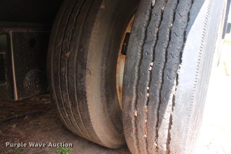 image for item DD4966 2005 Nuttall 460LB drop deck equipment trailer