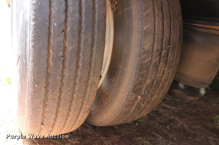 image for item DD4966 2005 Nuttall 460LB drop deck equipment trailer