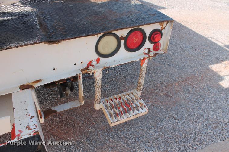 image for item DD4967 2006 Ford F550 Super Duty XL bucket truck