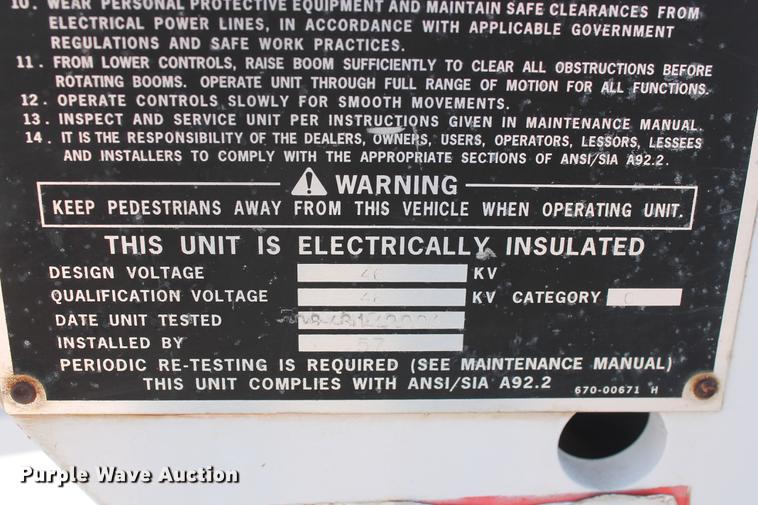 image for item DD4967 2006 Ford F550 Super Duty XL bucket truck