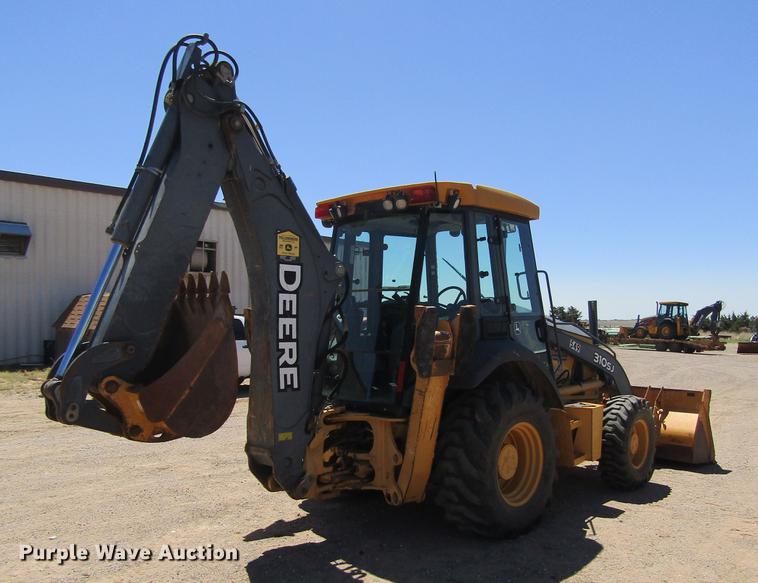 image for item DD5689 2007 John Deere 310SJ backhoe