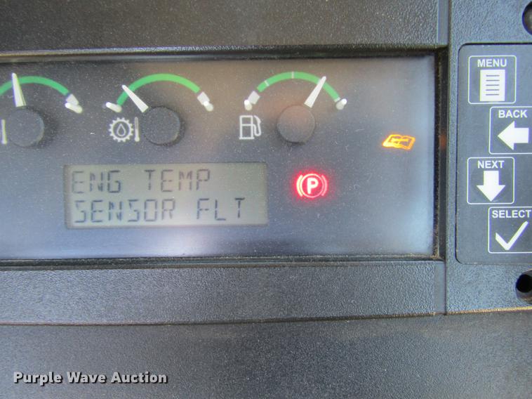 image for item DD5689 2007 John Deere 310SJ backhoe