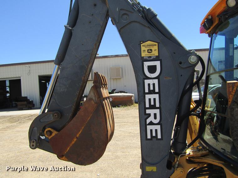 image for item DD5689 2007 John Deere 310SJ backhoe