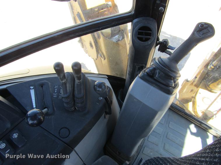 image for item DD5690 2011 Caterpillar 420E backhoe