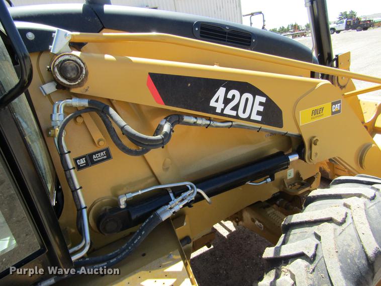 image for item DD5690 2011 Caterpillar 420E backhoe