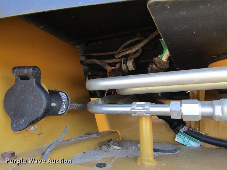 image for item DD5690 2011 Caterpillar 420E backhoe