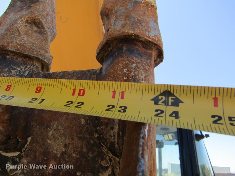 image for item DD5690 2011 Caterpillar 420E backhoe