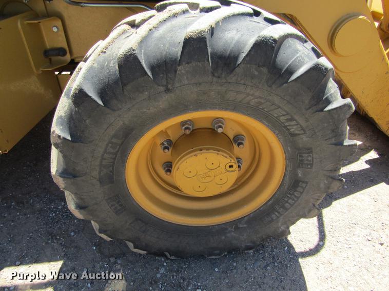 image for item DD5690 2011 Caterpillar 420E backhoe