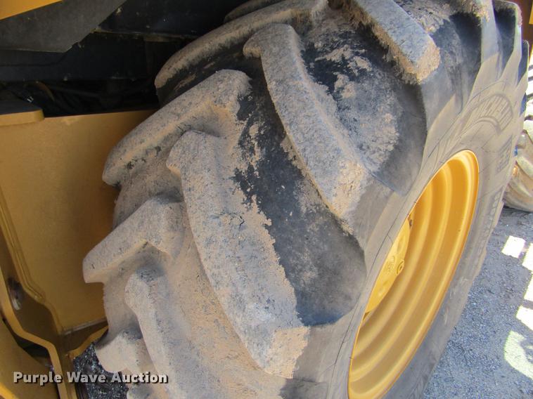 image for item DD5690 2011 Caterpillar 420E backhoe