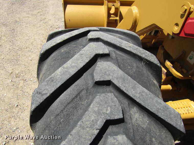 image for item DD5690 2011 Caterpillar 420E backhoe