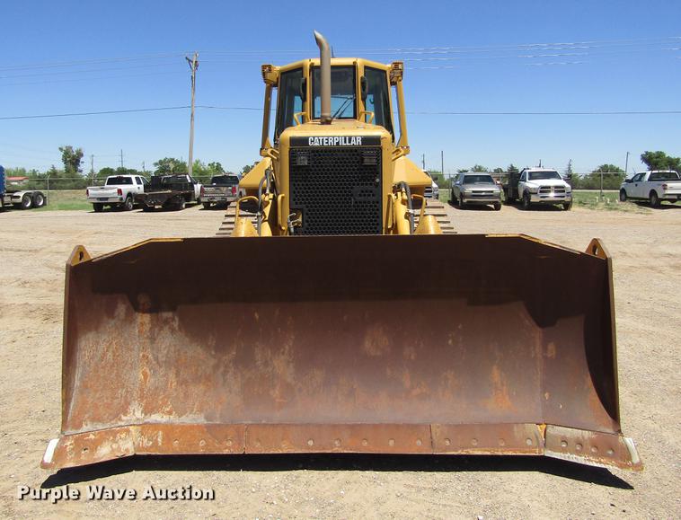 image for item DD5691 2004 Caterpillar D6N XL dozer