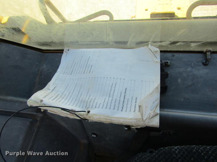 image for item DD5691 2004 Caterpillar D6N XL dozer