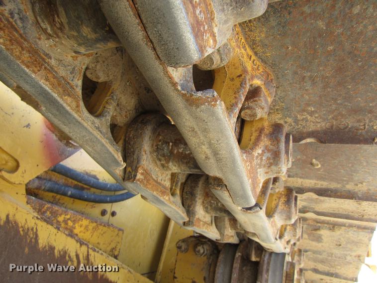 image for item DD5691 2004 Caterpillar D6N XL dozer