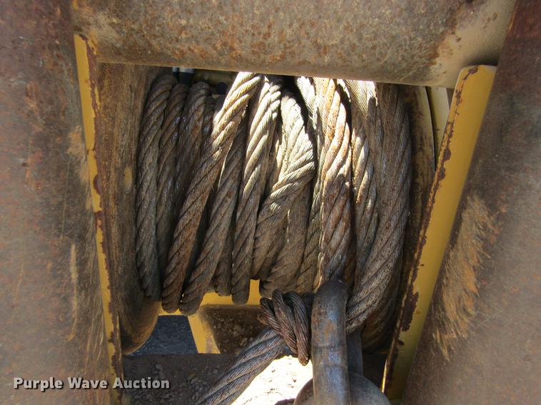 image for item DD5691 2004 Caterpillar D6N XL dozer