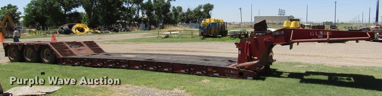 image for item DD5692 2006 Globe low boy equipment trailer