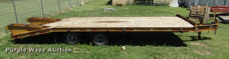 image for item DD5694 2006 Belshe equipment trailer
