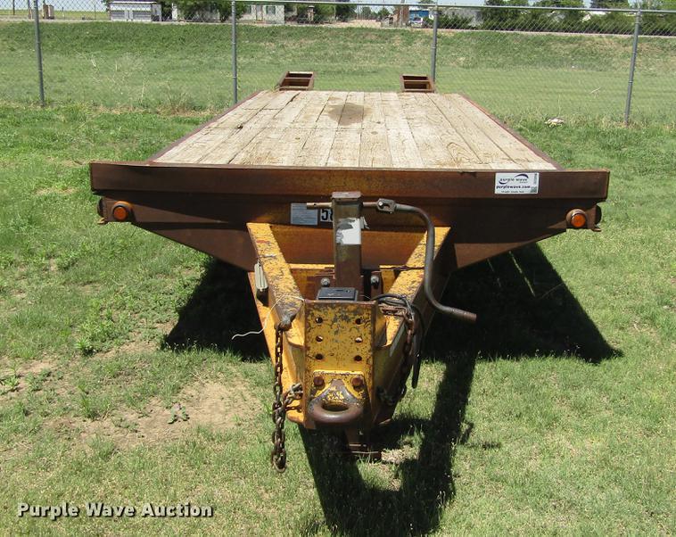 image for item DD5694 2006 Belshe equipment trailer