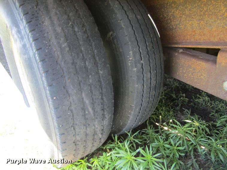 image for item DD5694 2006 Belshe equipment trailer