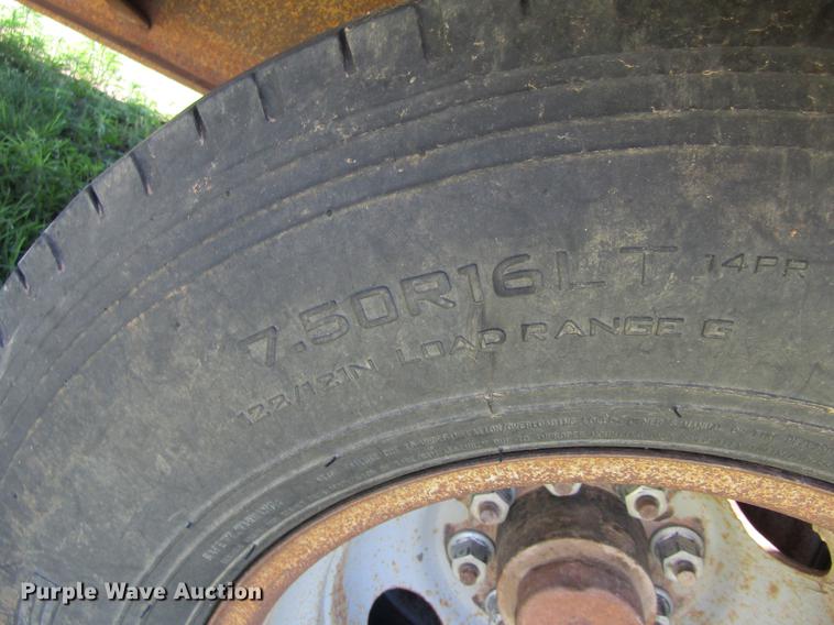 image for item DD5694 2006 Belshe equipment trailer