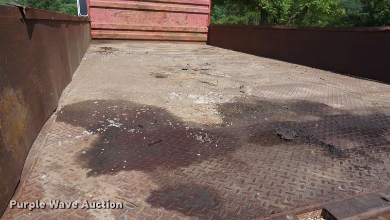 image for item DD7675 1983 GMC TopKick 7000 dump flatbed truck