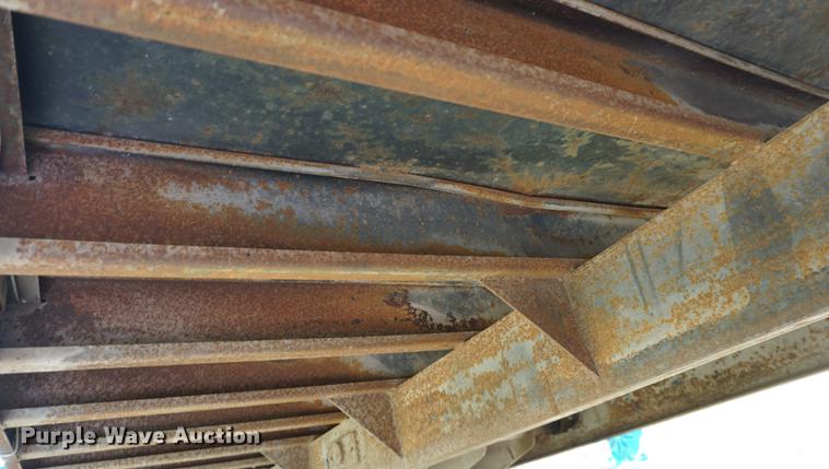 image for item DD7675 1983 GMC TopKick 7000 dump flatbed truck